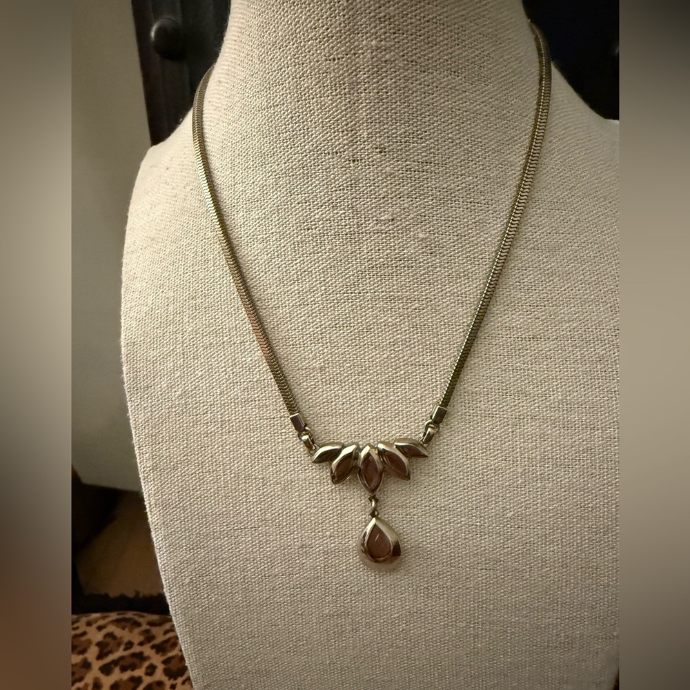 Vintage Monet Gold Plated Herringbone Pendant Necklace. Circa 1950’s.